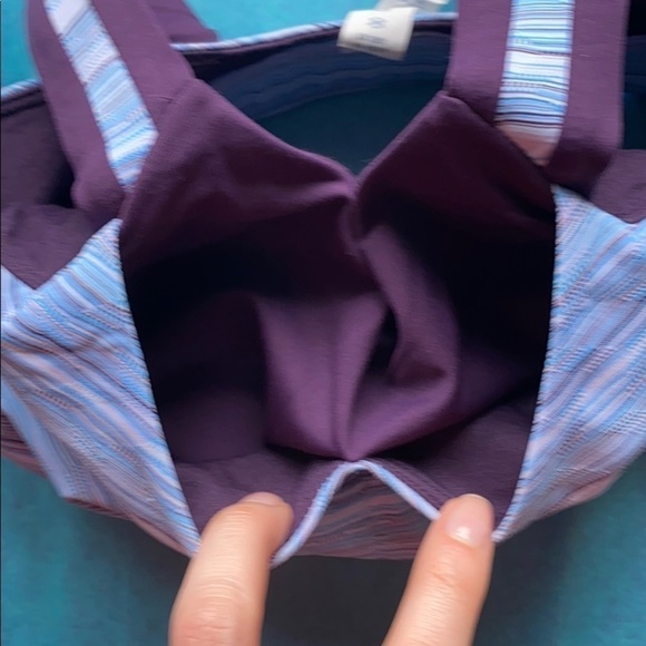 𝅺LULULEMON Rack Pack bra size 2 - Picture 3 of 4